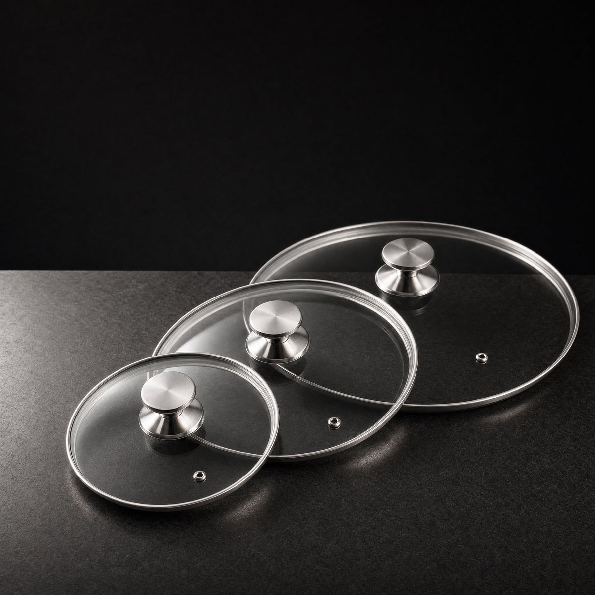 Tempered glass lids in three sizes